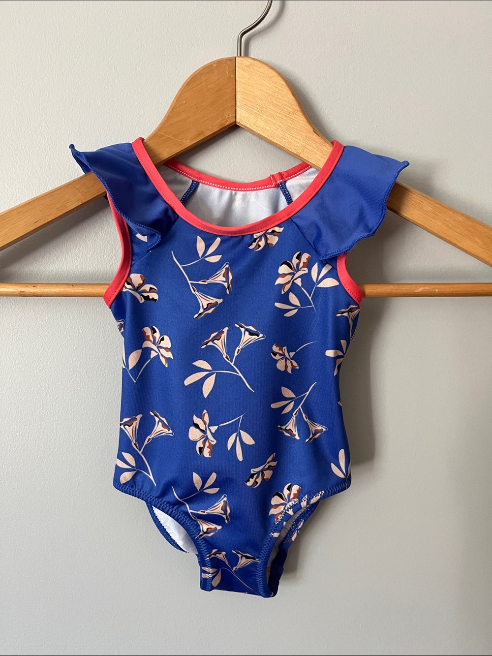 Patagonia baby water sprout one piece swimsuit 12-18months